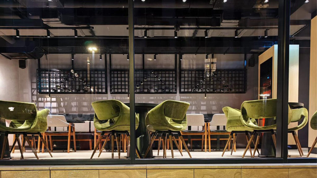 Wine Bar2